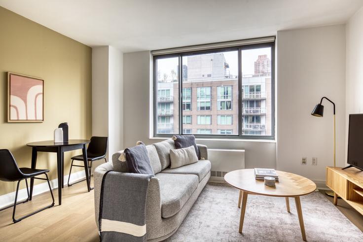 The Anthem , 222 E 34th St